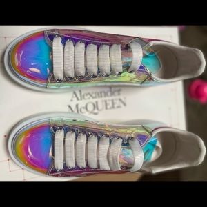 USED ALEXANDER MC QUEEN AUTHENTIC WOMANS SNEAKER.